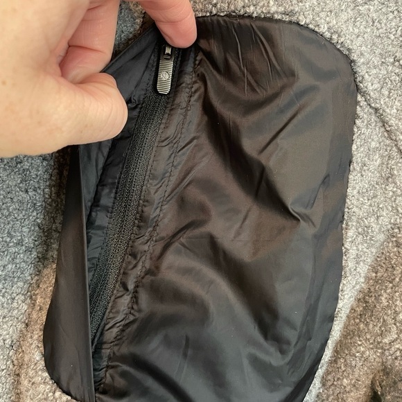 Lululemon Lab Sherpa Ru Jacket grey black size 12 button down - Picture 5 of 8